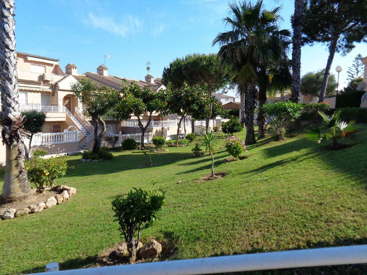 Residencial Torrealmar Con Vistas Apartment Torrevieja Exterior photo